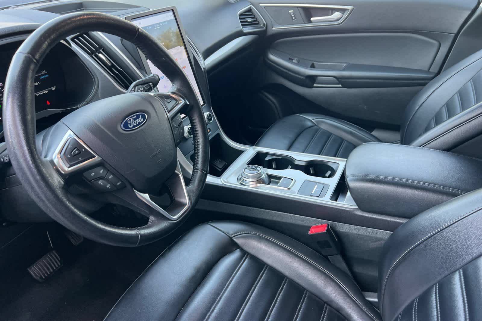 Certified 2024 Ford Edge SEL AWD/4WD image 12