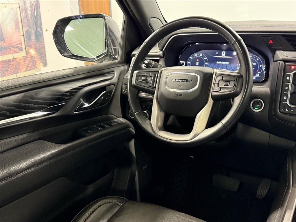 Used 2023 GMC Yukon Denali w/ Max Trailering Package image 11