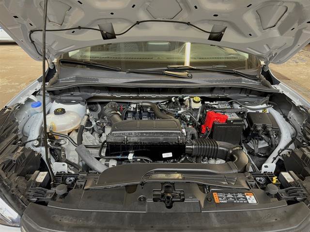 Certified 2025 Ford Escape Active image 9