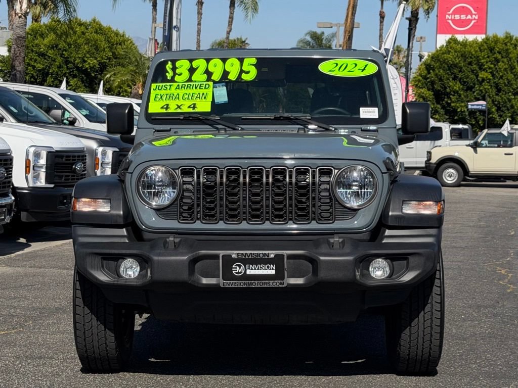 Used 2024 Jeep Wrangler Sport AWD/4WD image 4