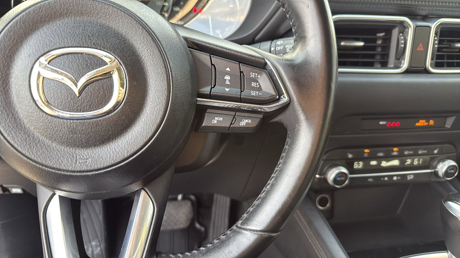 Used 2023 MAZDA CX-5 AWD 2.5 S w/ Premium Package image 16