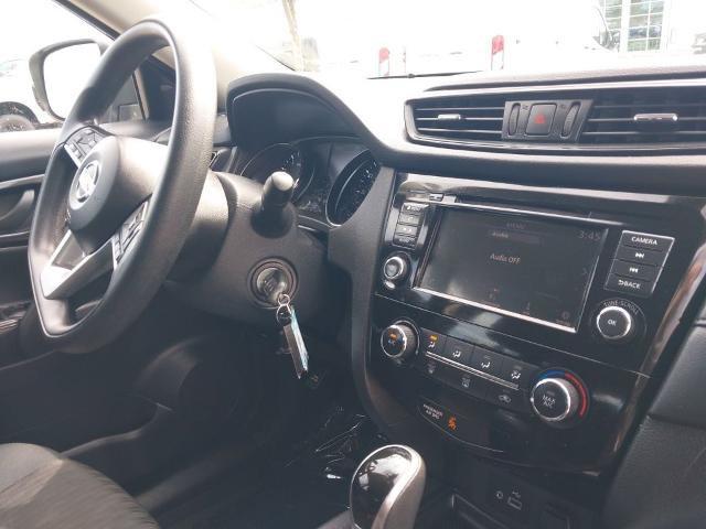 Used 2019 Nissan Rogue S FWD image 23