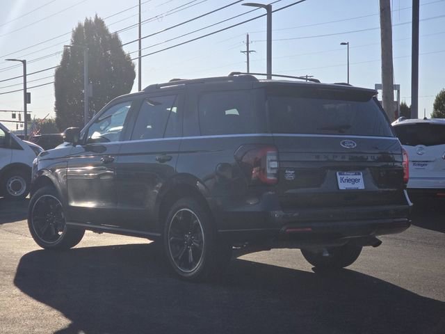 Certified 2022 Ford Expedition Limited image 3