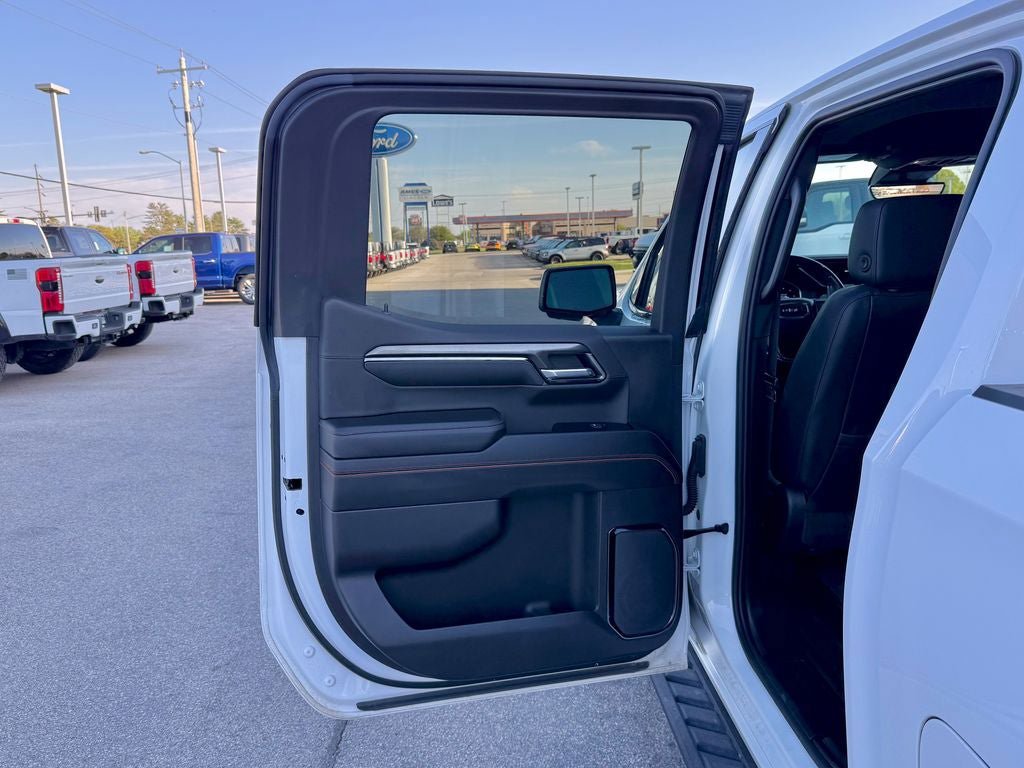 Used 2022 GMC Sierra 1500 AT4 w/ AT4 Premium Package AWD/4WD image 14