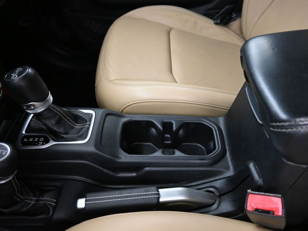 Used 2018 Jeep Wrangler Unlimited Rubicon image 20