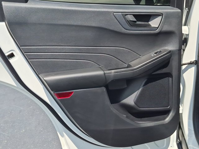 Certified 2022 Ford Escape SE w/ SE Sport Appearance Package FWD image 28