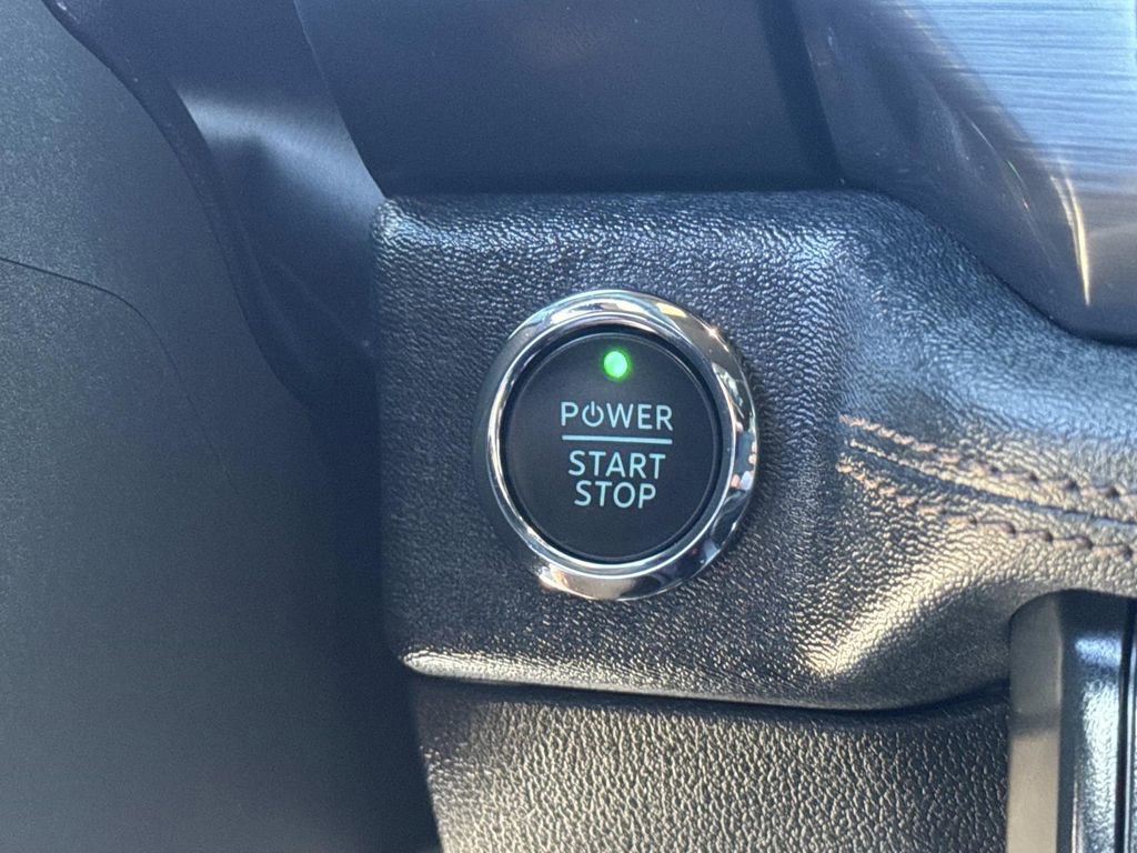 Certified 2025 Ford F150 Lightning Lariat image 17