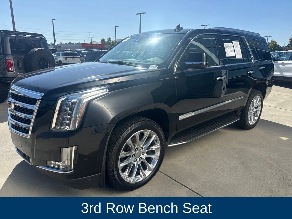 Used 2020 Cadillac Escalade Luxury AWD/4WD image 3