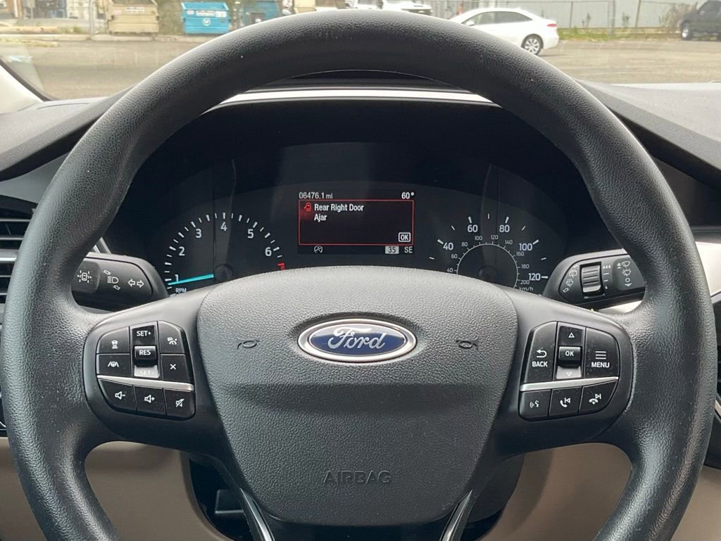 Certified 2022 Ford Escape SE image 39