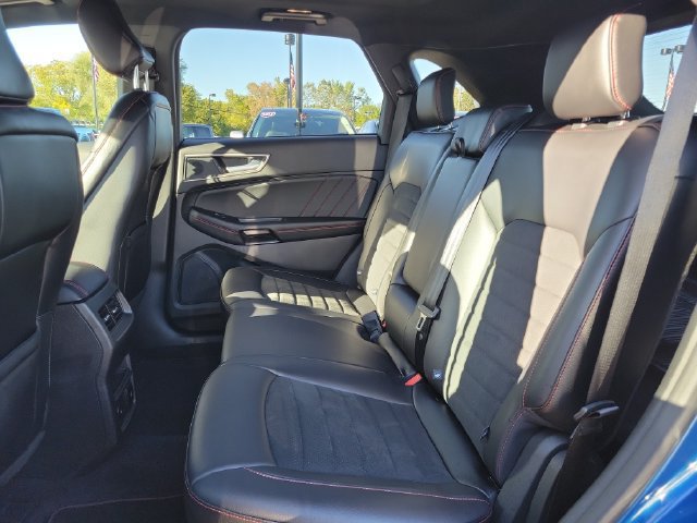 Certified 2024 Ford Edge ST-Line w/ Class II Trailer Tow Package AWD/4WD image 27