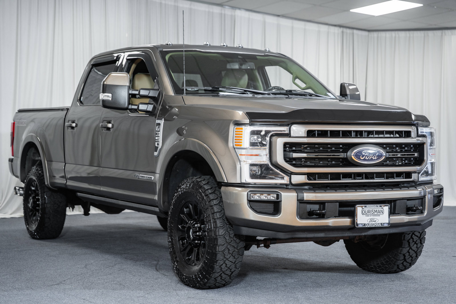Certified 2022 Ford F350 Lariat w/ Tremor Off-Road Package AWD/4WD image 1