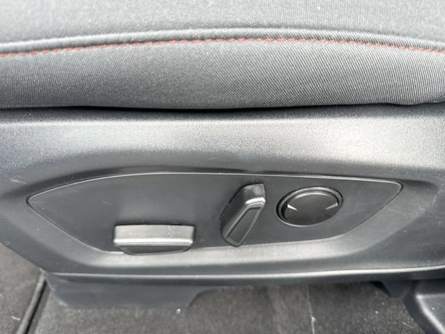 Certified 2025 Ford Explorer Active RWD image 12