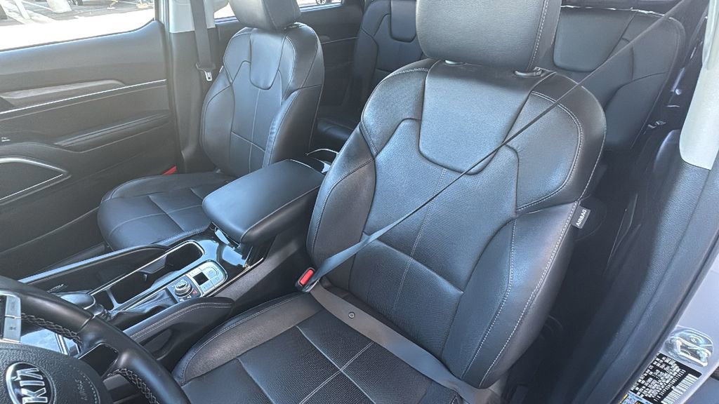 Used 2021 Kia Telluride EX w/ EX Premium Package image 22