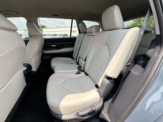 Used 2024 Toyota Grand Highlander AWD Hybrid image 19