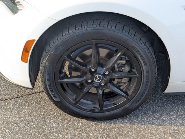 Used 2021 MAZDA MX-5 Miata Sport image 11