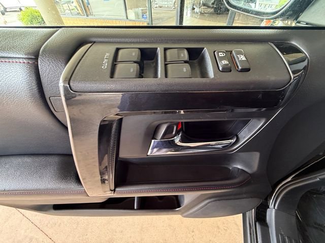 Used 2018 Toyota 4Runner TRD Off-Road Premium AWD/4WD image 11