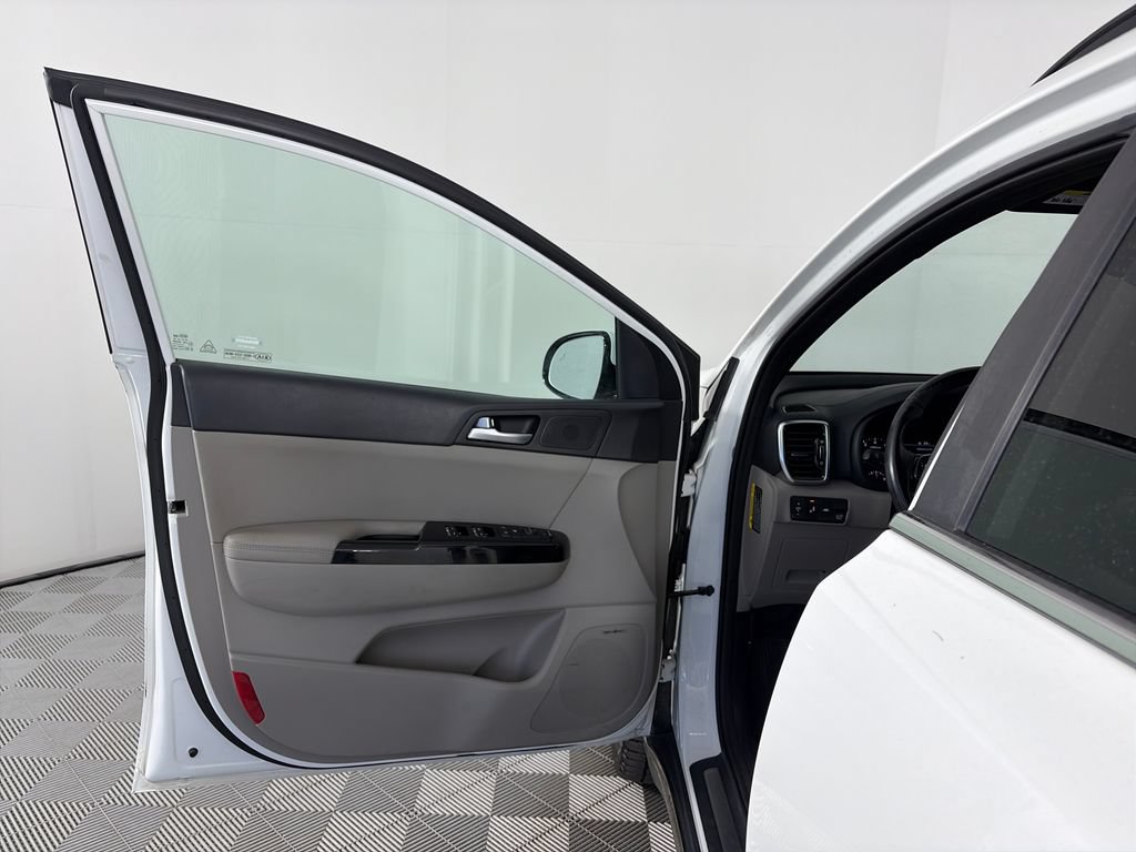 Used 2022 Kia Sportage SX AWD/4WD image 10
