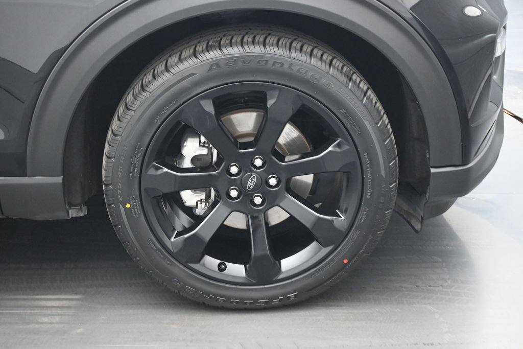 Certified 2023 Ford Explorer ST-Line RWD image 26