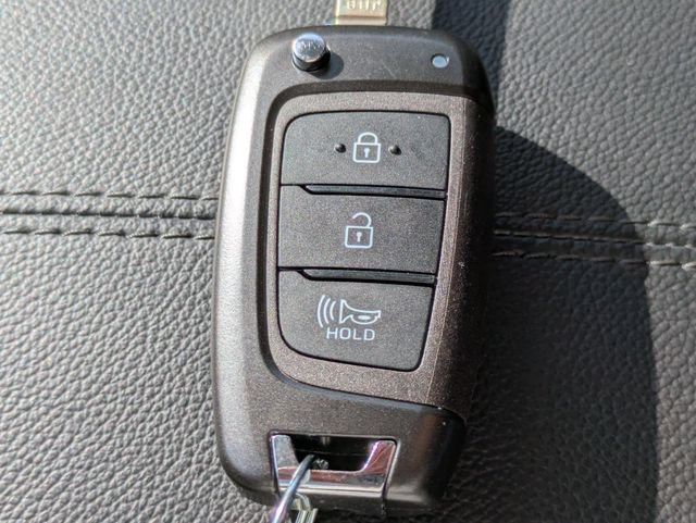 Used 2023 Hyundai Tucson SE FWD image 26
