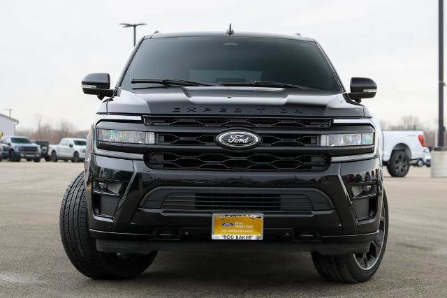 Certified 2023 Ford Expedition Limited image 12