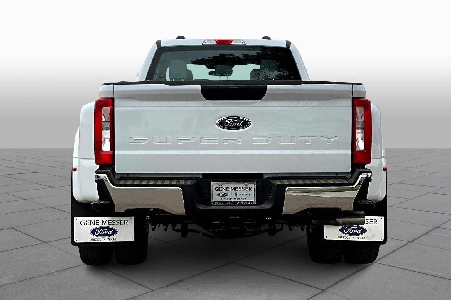 Certified 2025 Ford F350 XL image 2