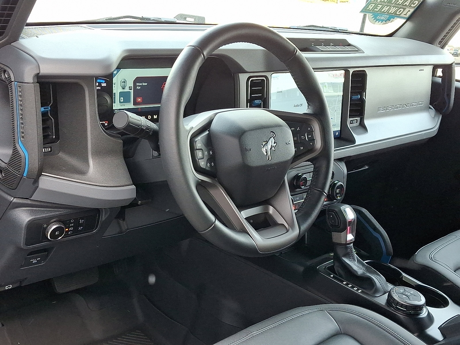 Certified 2024 Ford Bronco Black Diamond image 15