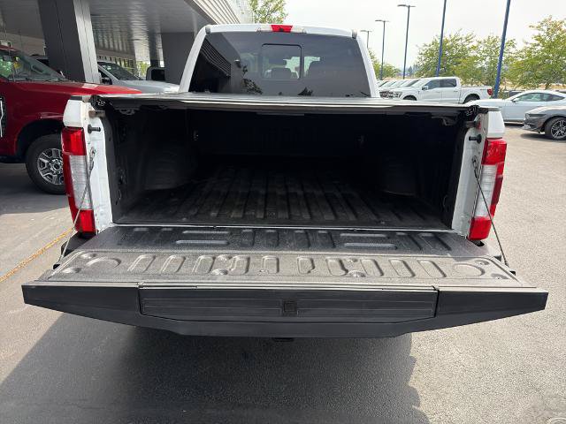 Certified 2017 Ford F350 Platinum w/ Platinum Ultimate Package AWD/4WD image 19