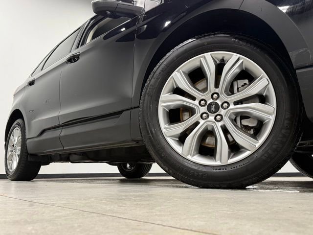 Certified 2024 Ford Edge Titanium image 3