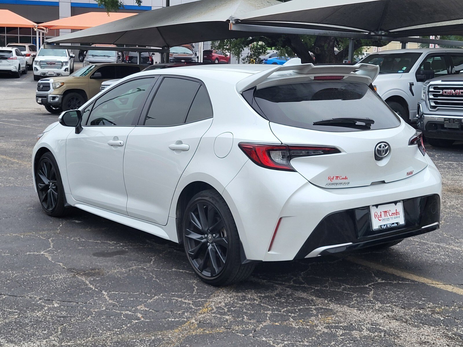 Used 2025 Toyota Corolla XSE FWD image 6