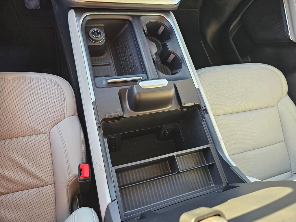 Certified 2025 Ford Expedition Max Platinum image 26