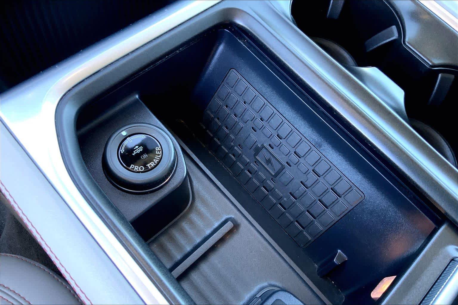 Certified 2025 Ford Expedition Active RWD image 31