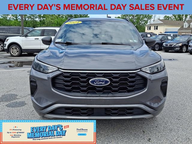 Certified 2024 Ford Escape ST-Line AWD/4WD image 3