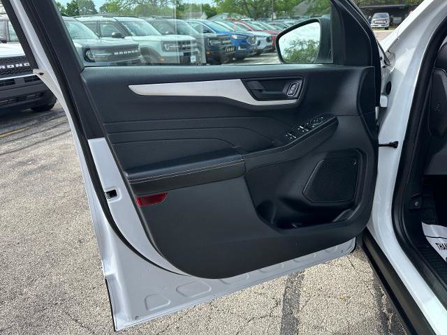 Certified 2022 Ford Escape S FWD image 10