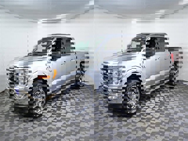 Certified 2023 Ford F150 XLT w/ XTR Package image 5