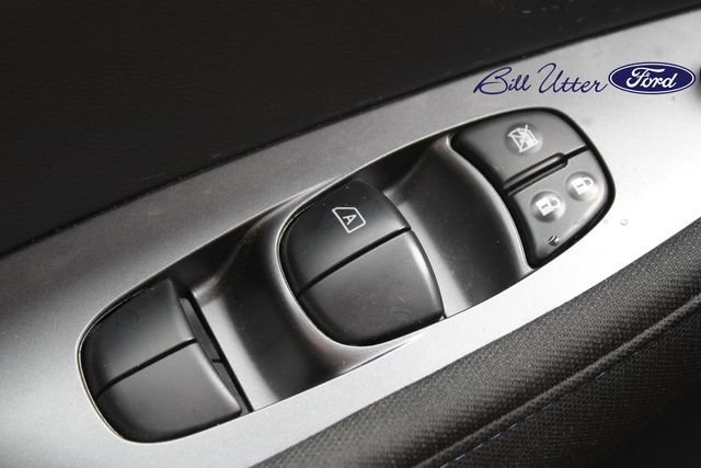 Used 2025 Nissan Leaf S FWD image 21