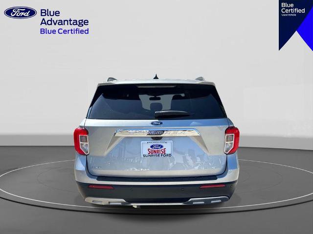Certified 2022 Ford Explorer XLT w/ Equipment Group 202A RWD image 6