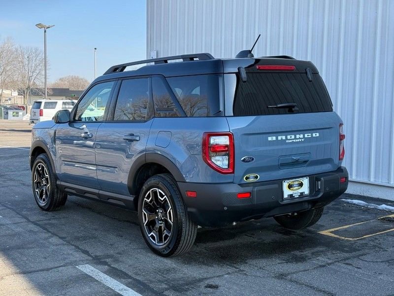 Certified 2025 Ford Bronco Sport Outer Banks image 3