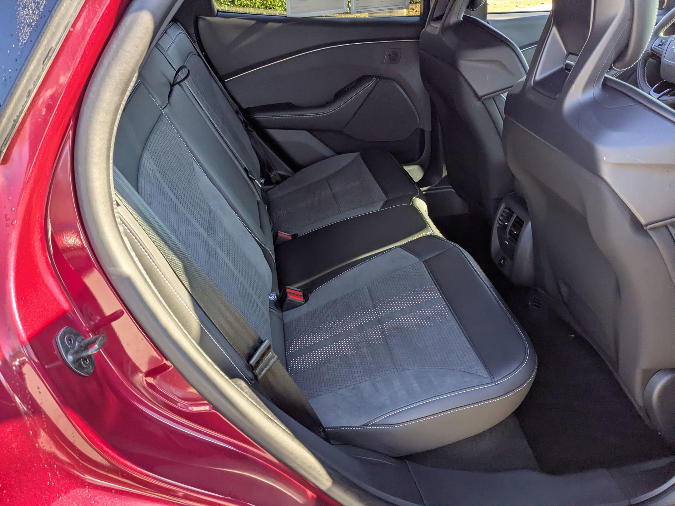 Certified 2025 Ford Mustang Mach-E GT image 36