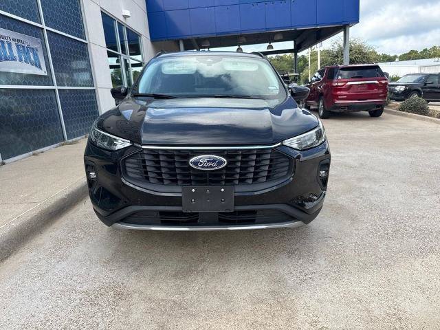 Certified 2026 Ford Escape SE FWD image 3