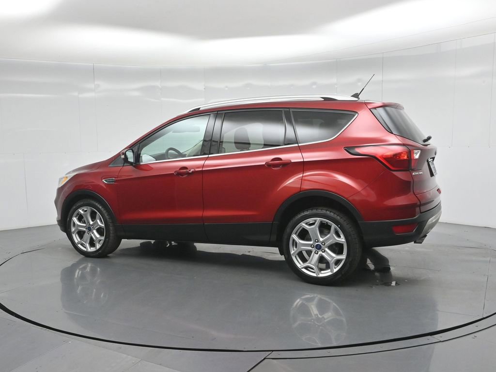 Certified 2019 Ford Escape Titanium image 18