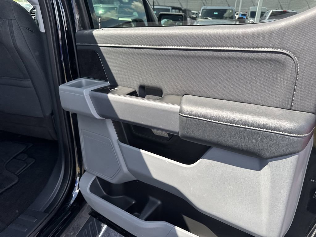 Certified 2023 Ford F150 XLT w/ Equipment Group 302A High image 17