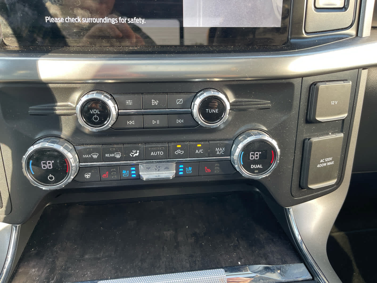 Certified 2021 Ford F150 Lariat w/ Equipment Group 502A High AWD/4WD image 20