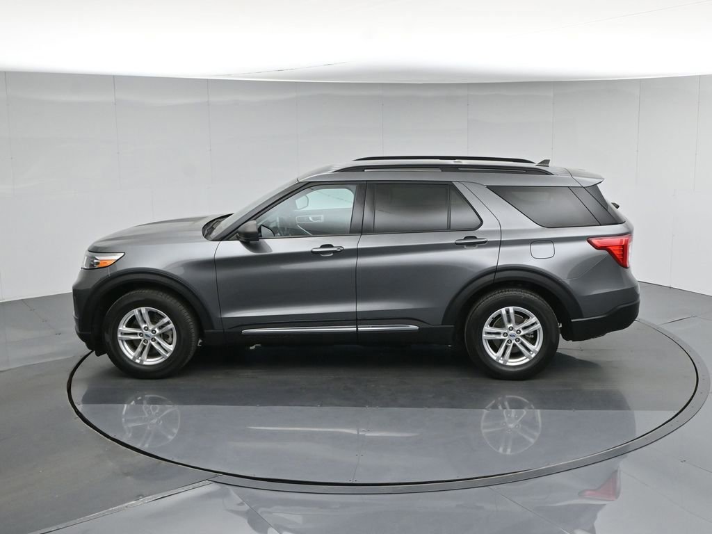 Certified 2023 Ford Explorer XLT image 23