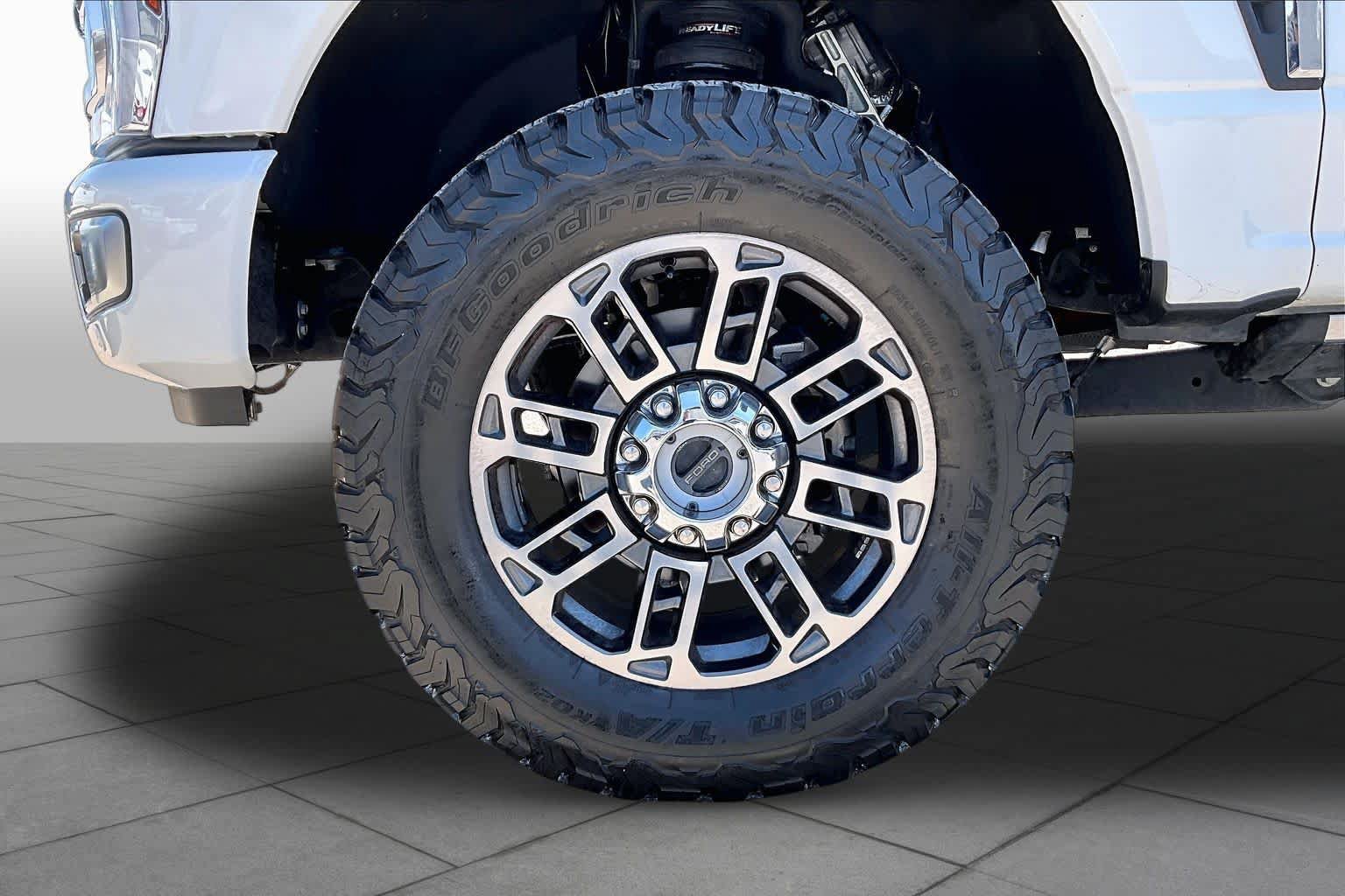 Certified 2024 Ford F250 Limited w/ FX4 Off-Road Package AWD/4WD image 11