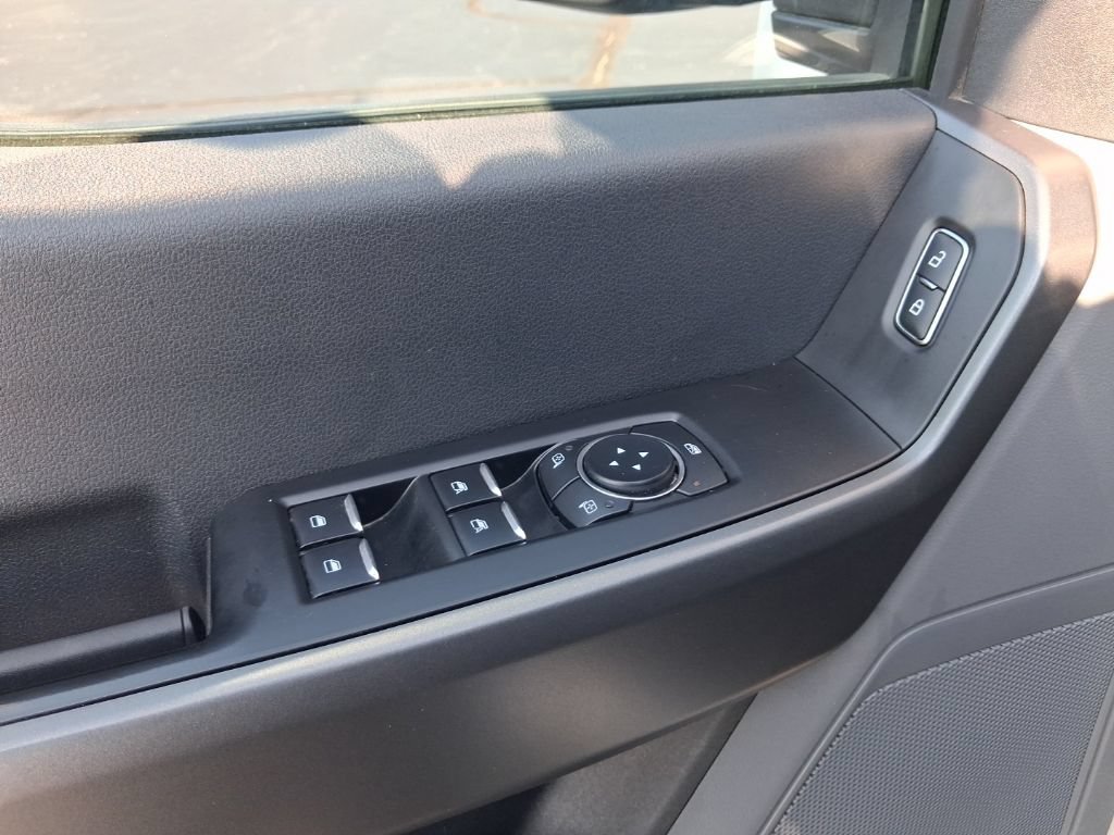 Certified 2026 Ford F250 XLT AWD/4WD image 3