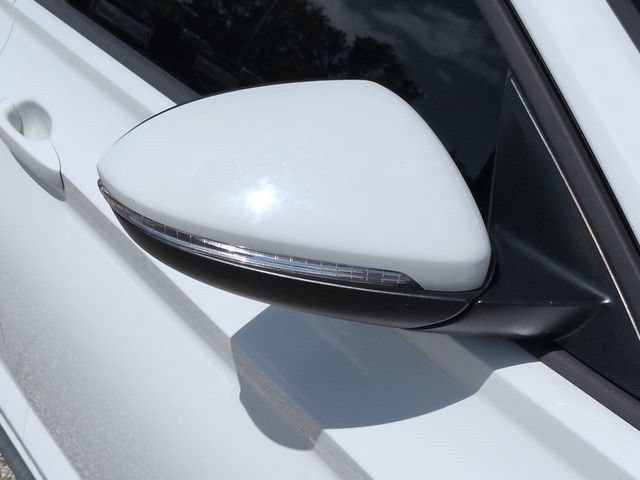 Used 2019 Volkswagen Jetta GLI FWD image 12