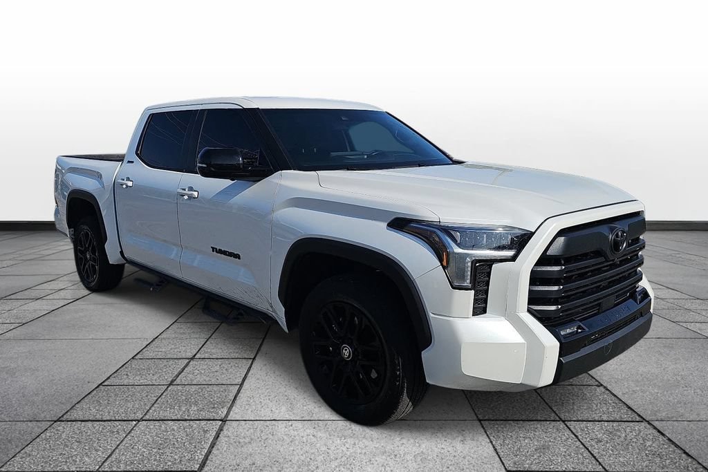 Used 2026 Toyota Tundra Limited AWD/4WD image 3
