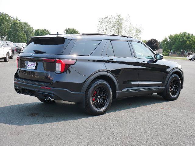 Certified 2025 Ford Explorer ST AWD/4WD image 5