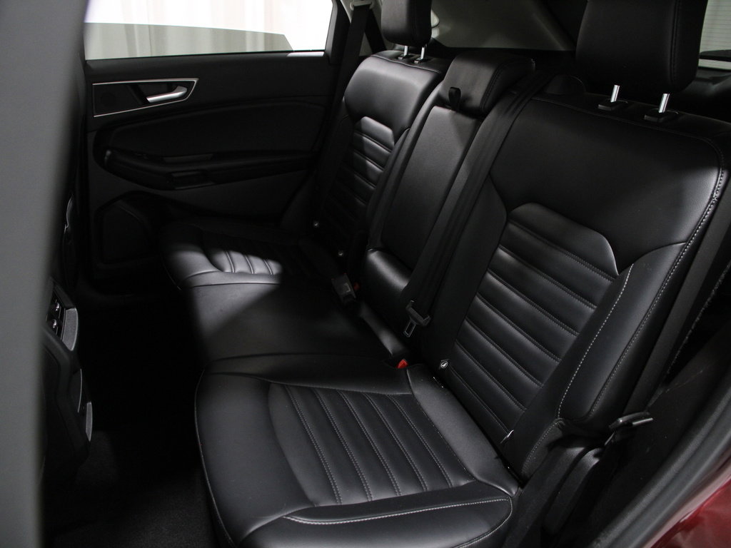 Certified 2024 Ford Edge SEL image 17