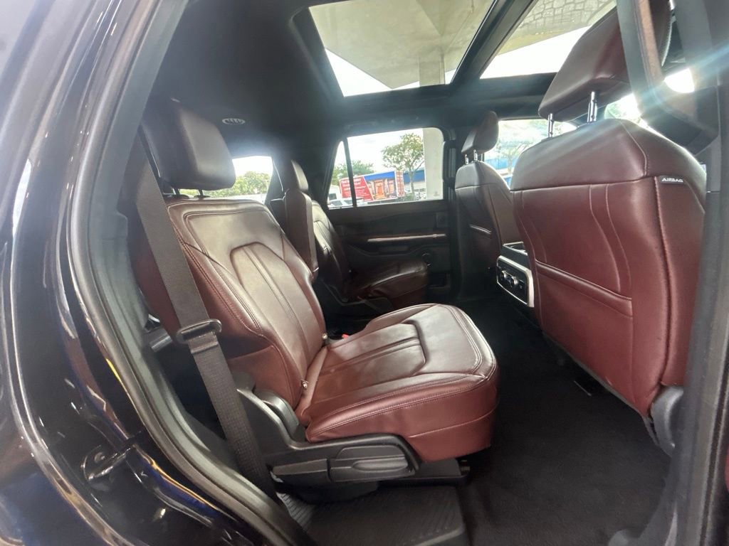 Certified 2024 Ford Expedition Limited image 30